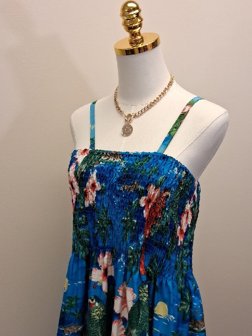 Tropical Floral Smocked Maxi Dress Adjustable Strap Flowy Size Medium - Picture 5 of 8
